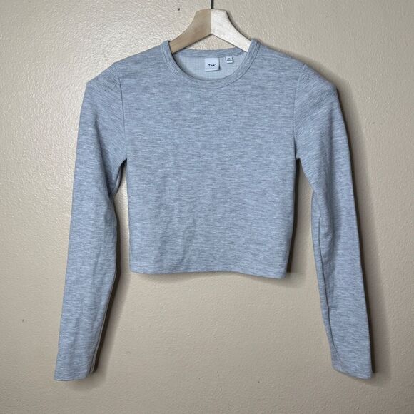 Aritzia Tna Shirt Women's Medium Gray Waffle Knit Long Sleeve Cropped Top - Picture 1 of 8